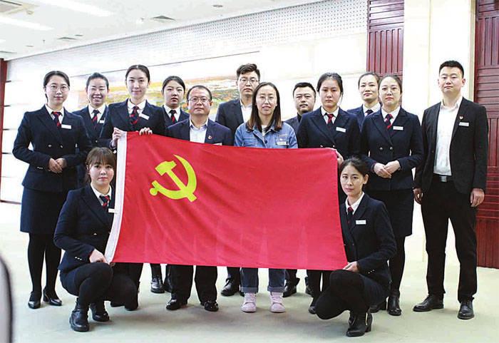 选货就像开盲盒,水果人经历车厘子季“期末大考”